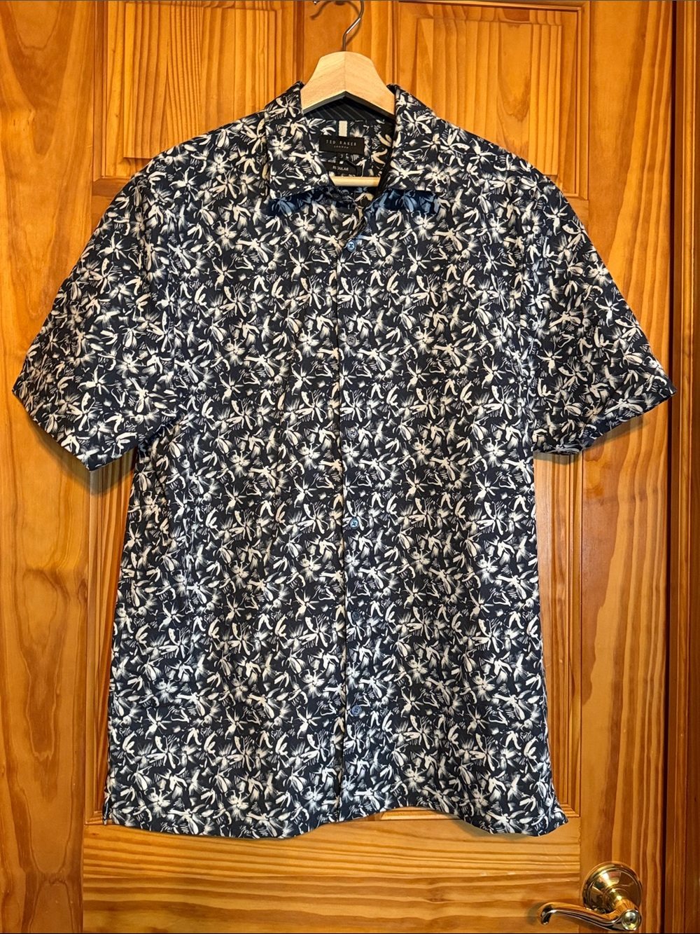 Ted Baker Navy and White Short-Sleeve Floral Button-Up Shirt